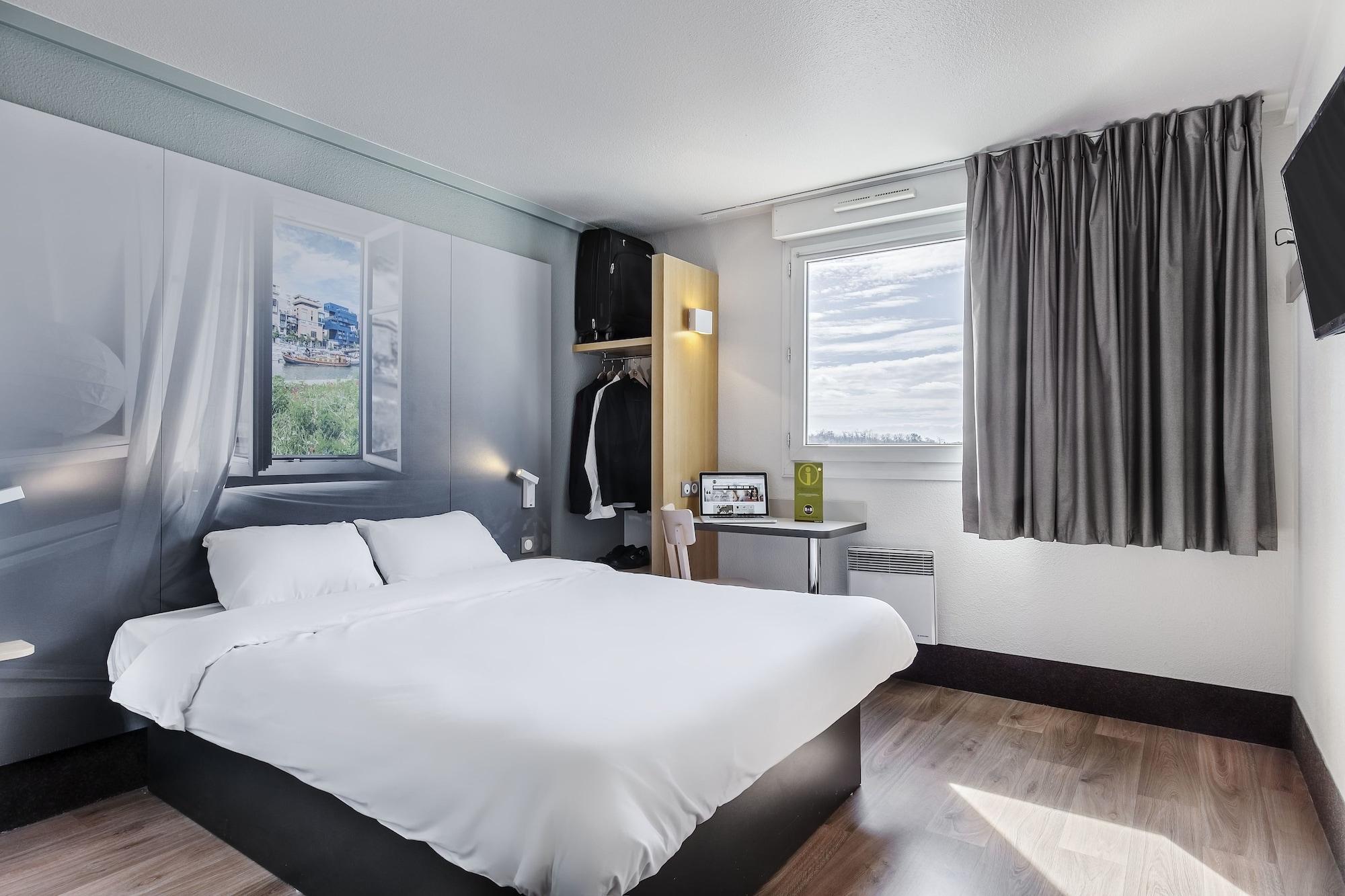 B&B Hotel Lyon Grand Stade Meyzieu Esterno foto