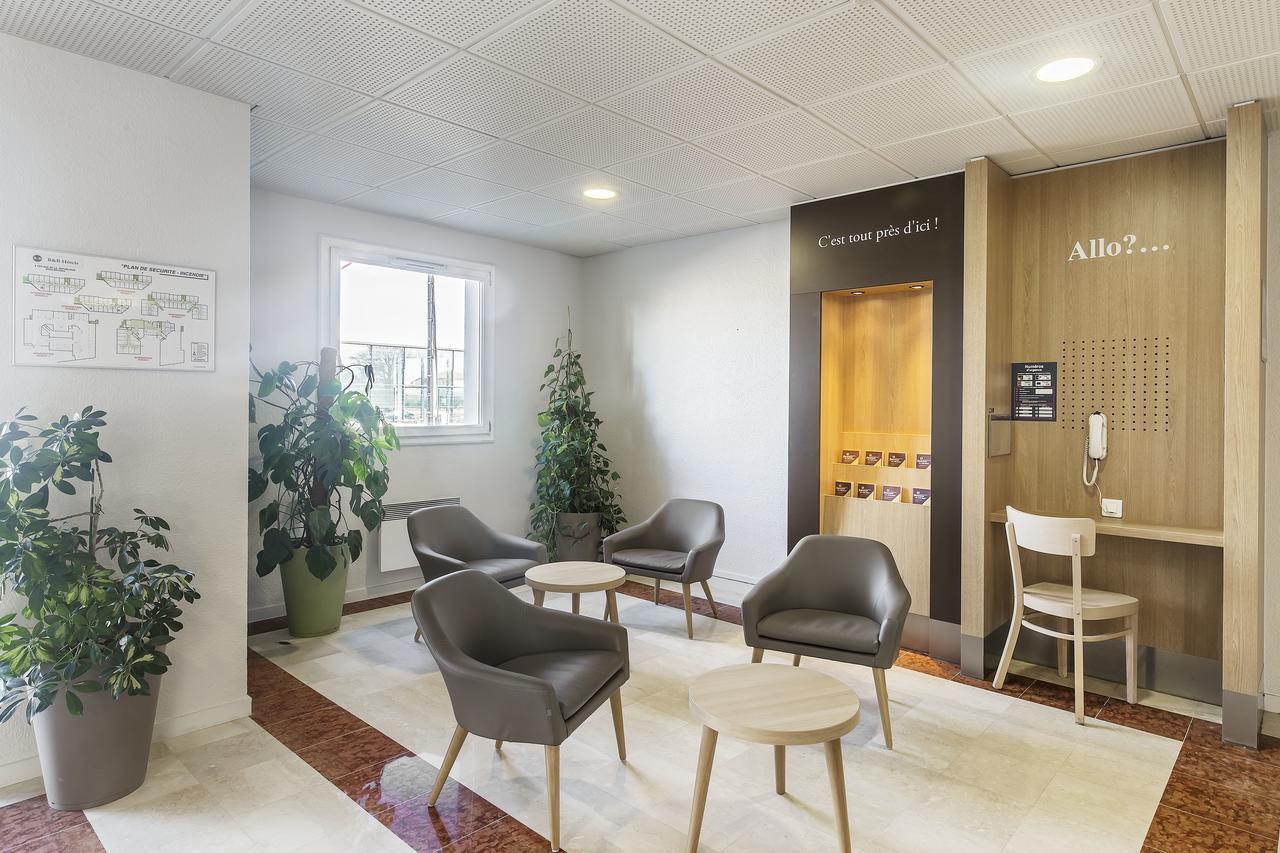 B&B Hotel Lyon Grand Stade Meyzieu Esterno foto